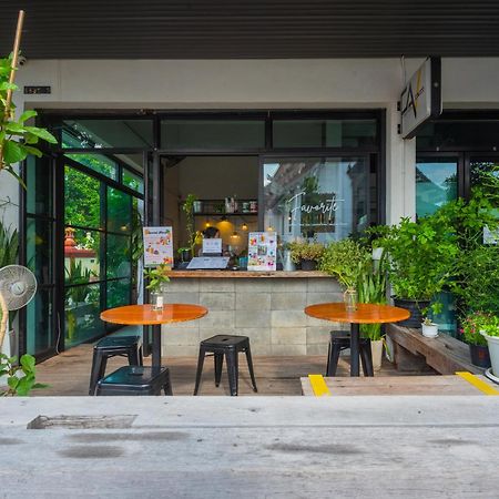 Fav Inn Town Chiang Mai Exteriör bild